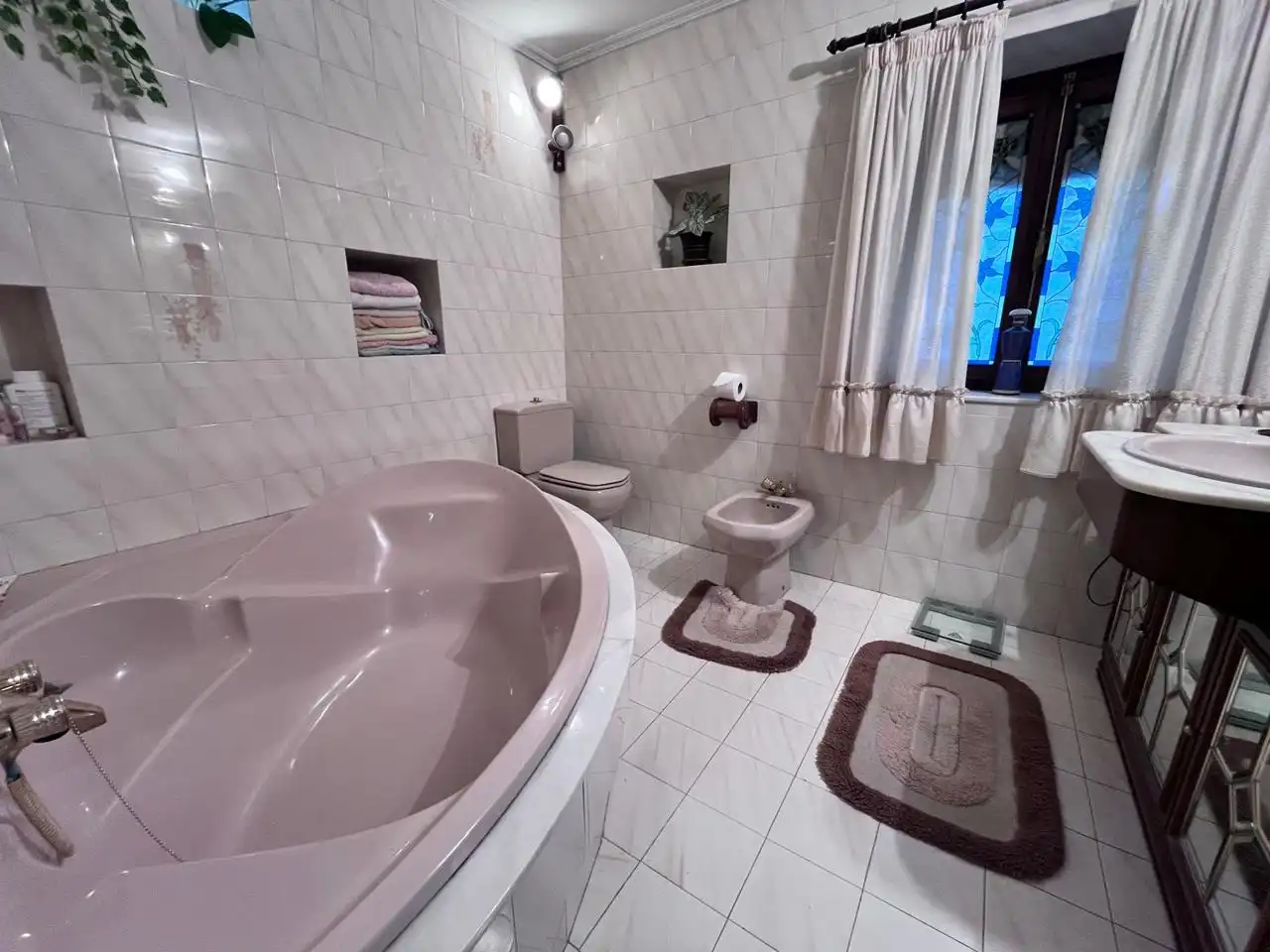 Bathroom of Houses for sale in Vitoria - Gasteiz  with Heating, Private garden and Storage room