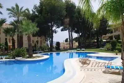 Piscina de Apartament en venda en Altea amb Aire condicionat, Calefacció i Terrassa