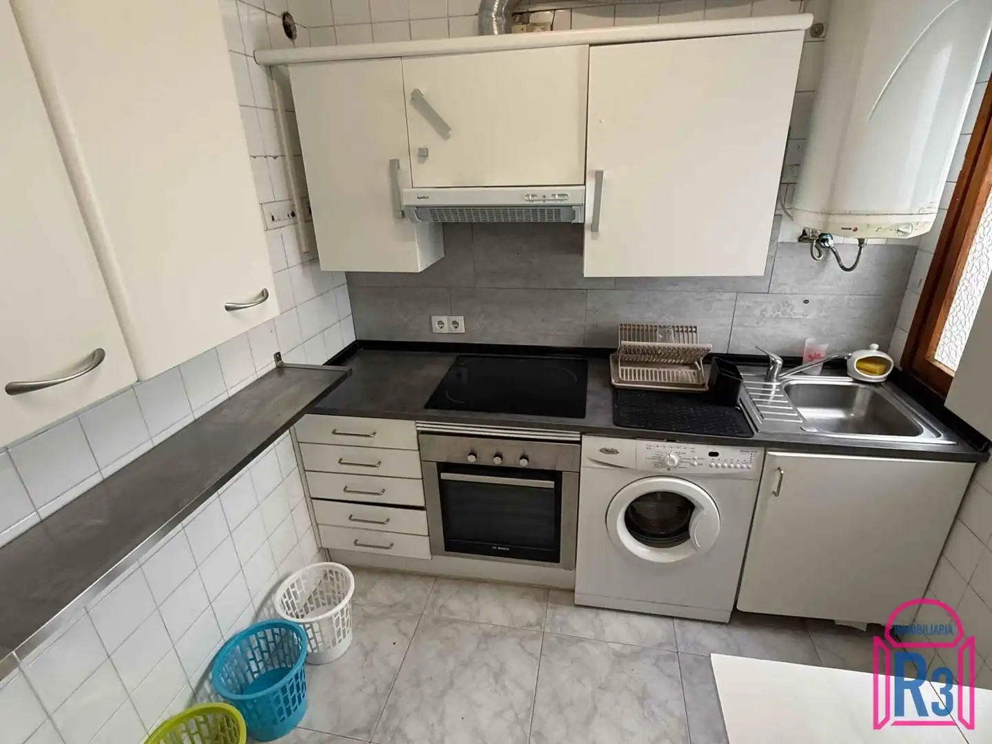 Kitchen of Flat for rent in León Capital   with Heating, Terrace and Furnished