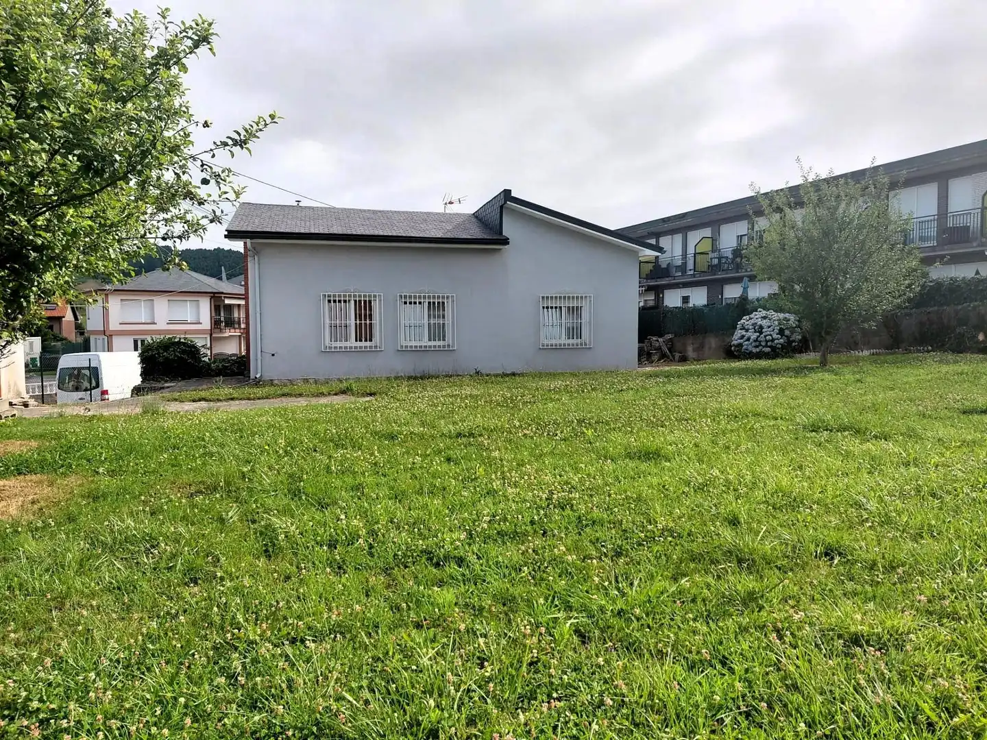 Vista exterior de Casa o xalet en venda en Piélagos amb Calefacció i Jardí privat