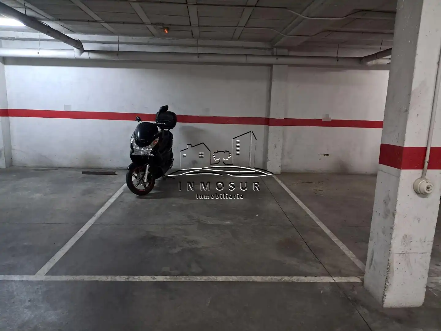 Parking de Piso en venta en Lucena con Trastero y Amueblado