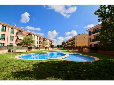 Appartement avec piscine à vendre à Calle santa Margalida