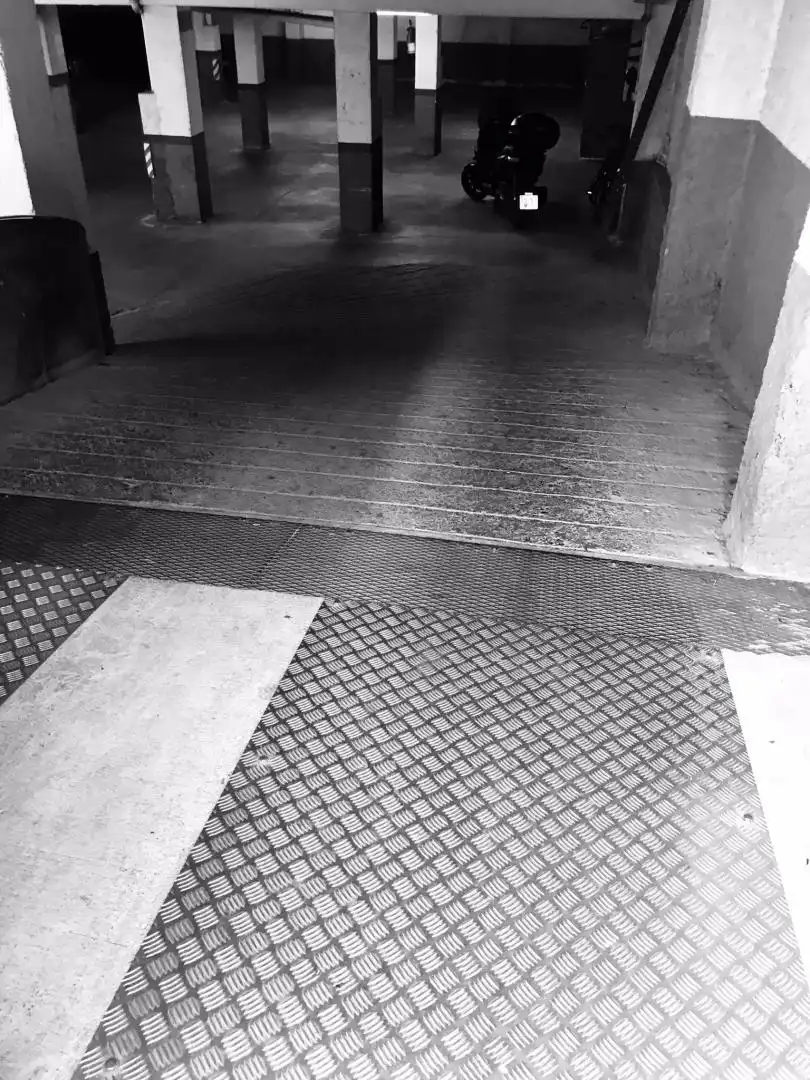 Außenansicht von Garage zur Miete in Cardedeu