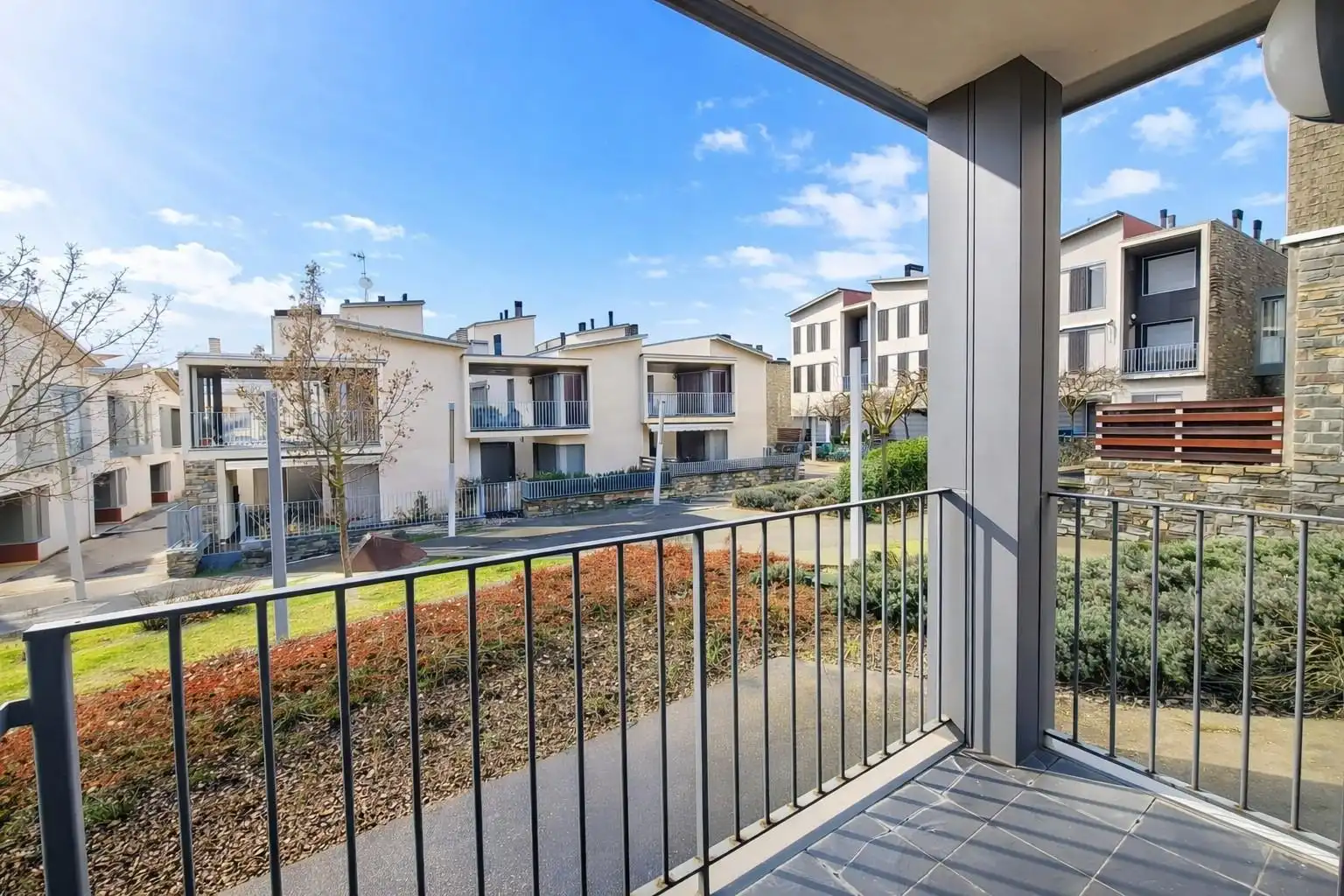 Terrassa de Pis en venda en Sabiñánigo amb Calefacció, Parquet i Terrassa