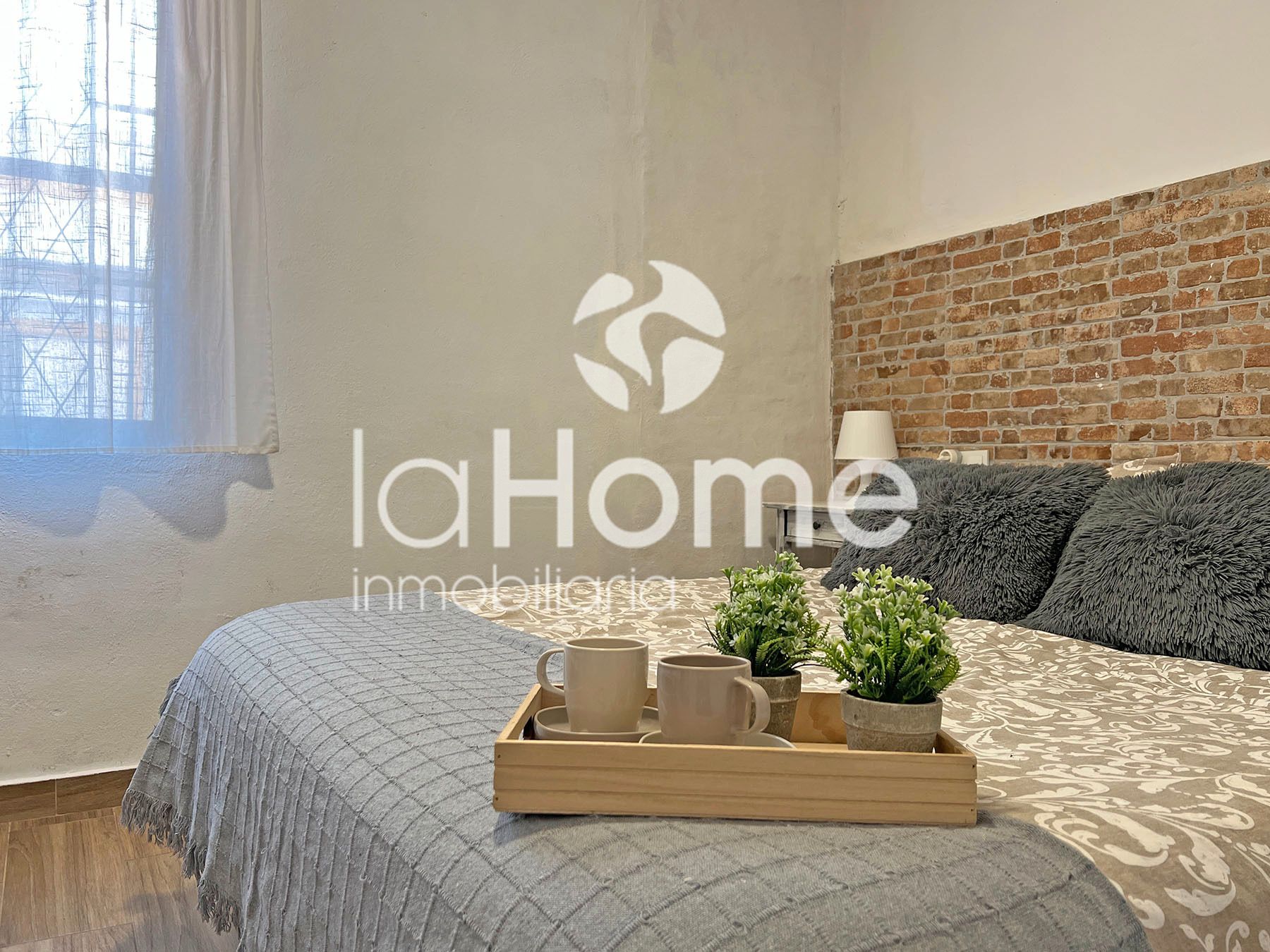Bedroom of Single-family semi-detached for sale in Paterna  with Air Conditioner, Terrace and Oven