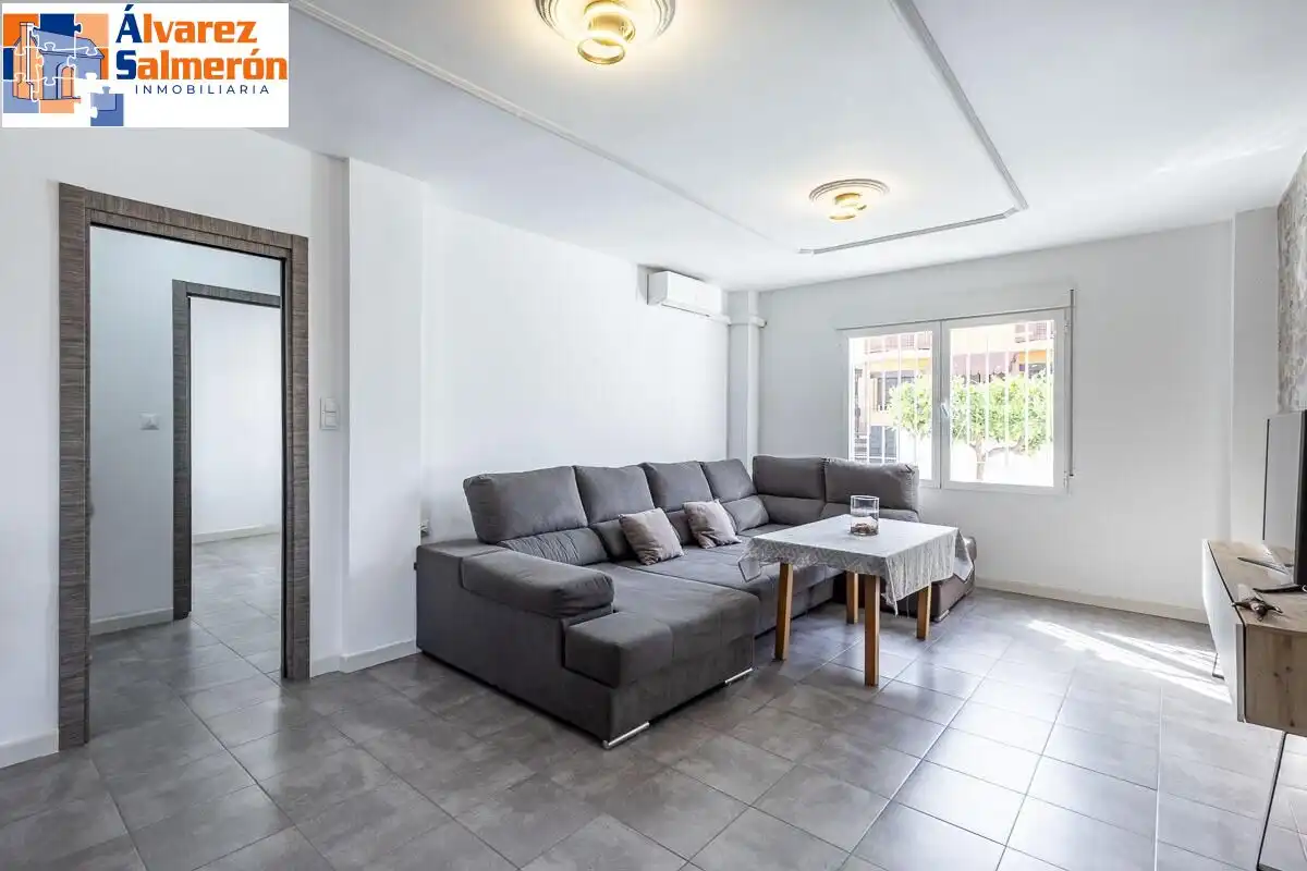 House for sale in Calle HARALES, imagen 3