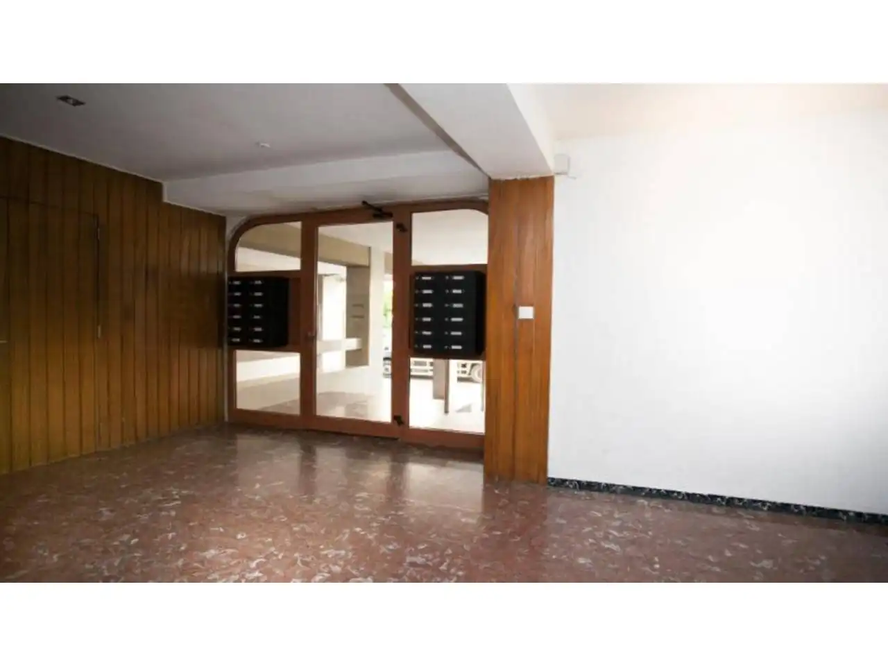 Wohnung zum Verkauf in Salt