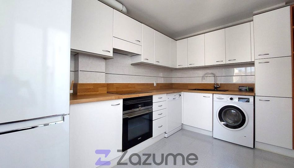 Piso de alquiler en Av. de Castilla-la Mancha, Rosa Luxemburgo - Imagen 4