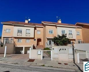 Exterior view of Single-family semi-detached for sale in Campo Real  with Terrace