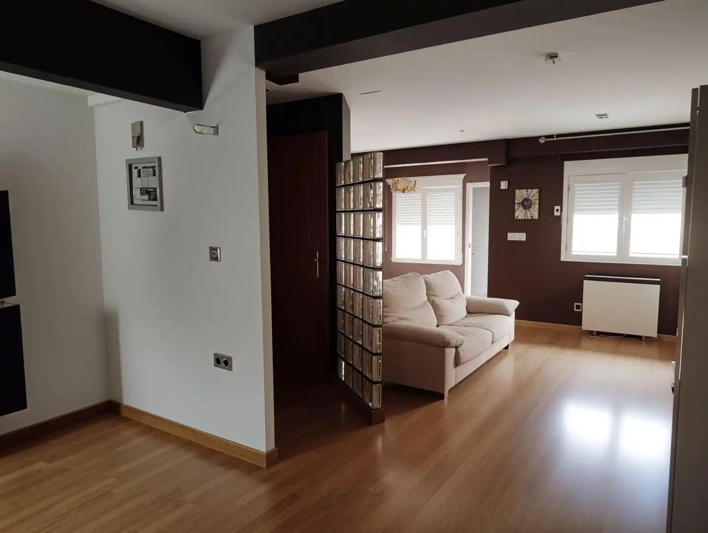 Living room of Flat for sale in  Albacete Capital  with Air Conditioner and Balcony