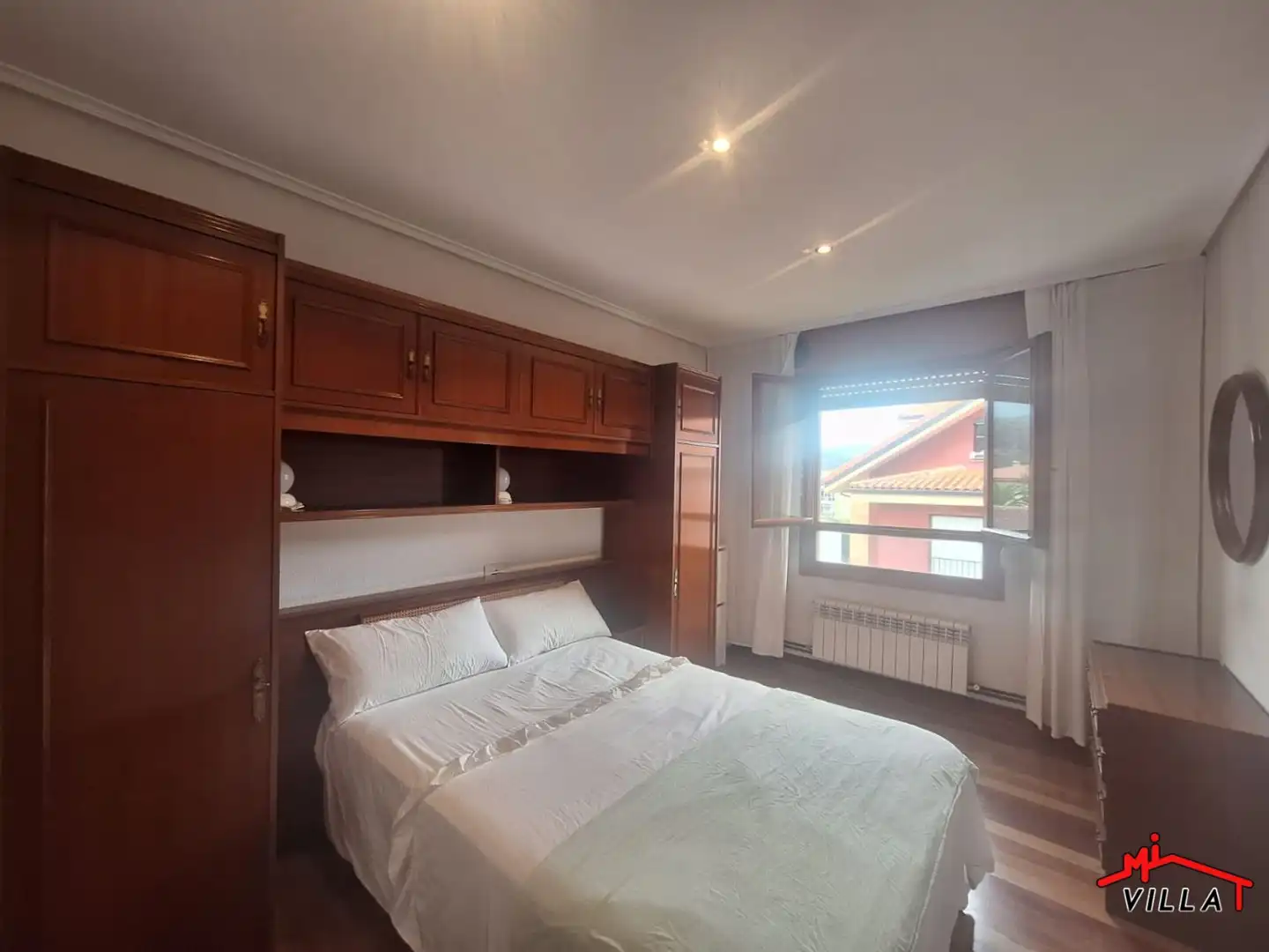 Habitación de Piso de alquiler en Ramales de la Victoria con Calefacción, Amueblado y Balcón