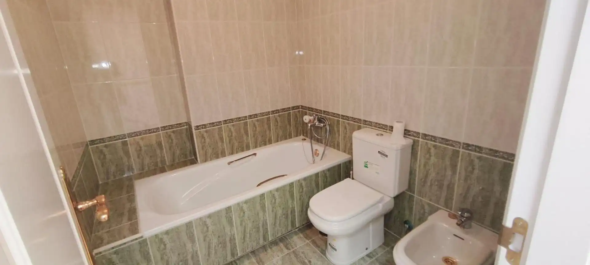 Bany de Casa o xalet en venda en Valladolid amb Aire condicionat, Calefacció i Terrassa