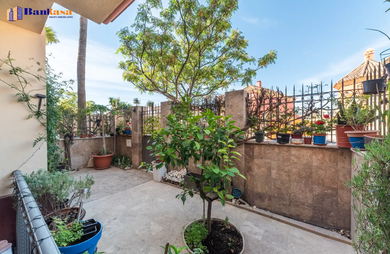 Terraza de Casa adosada en venta en Marbella con Aire acondicionado, Jardín privado y Terraza