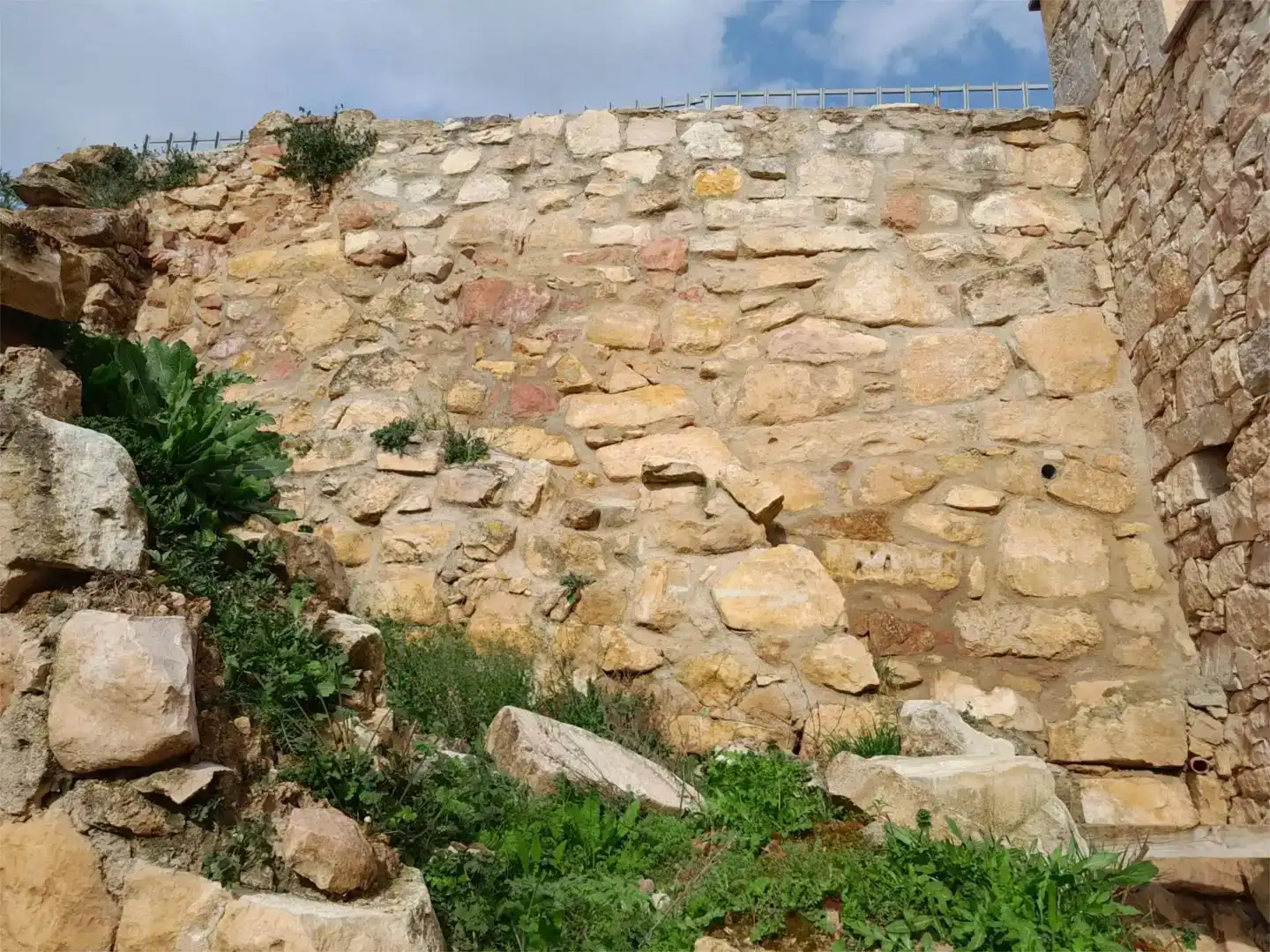 Exterior view of Land for sale in Caballar