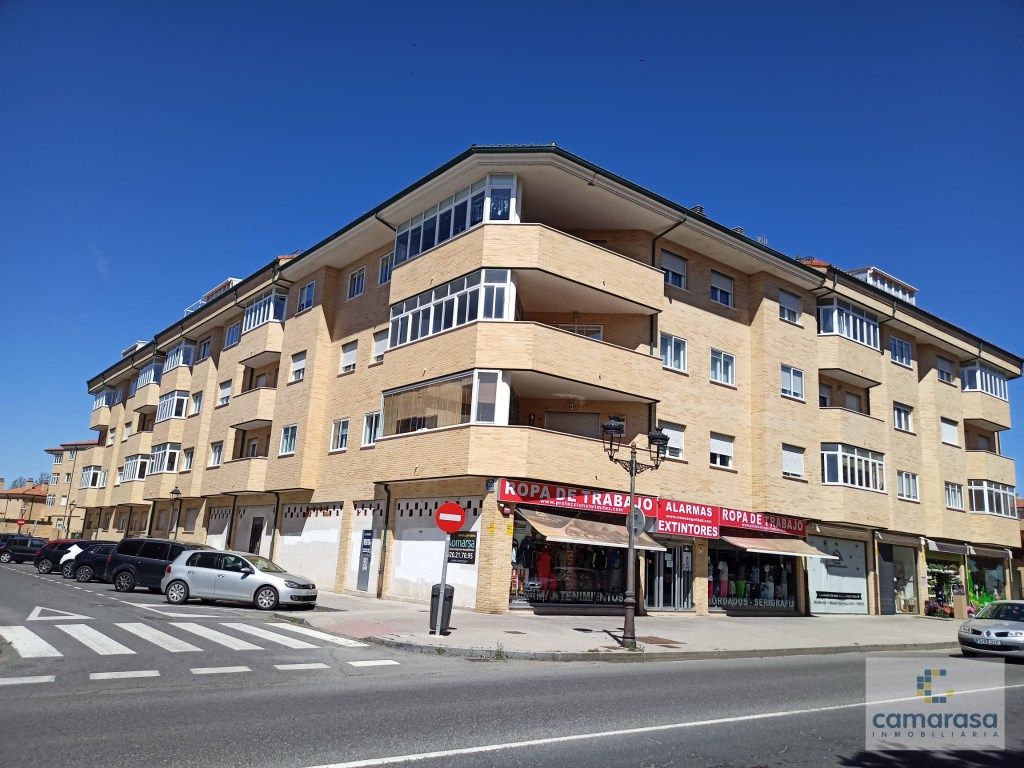 Außenansicht von Garage miete in Ávila Capital