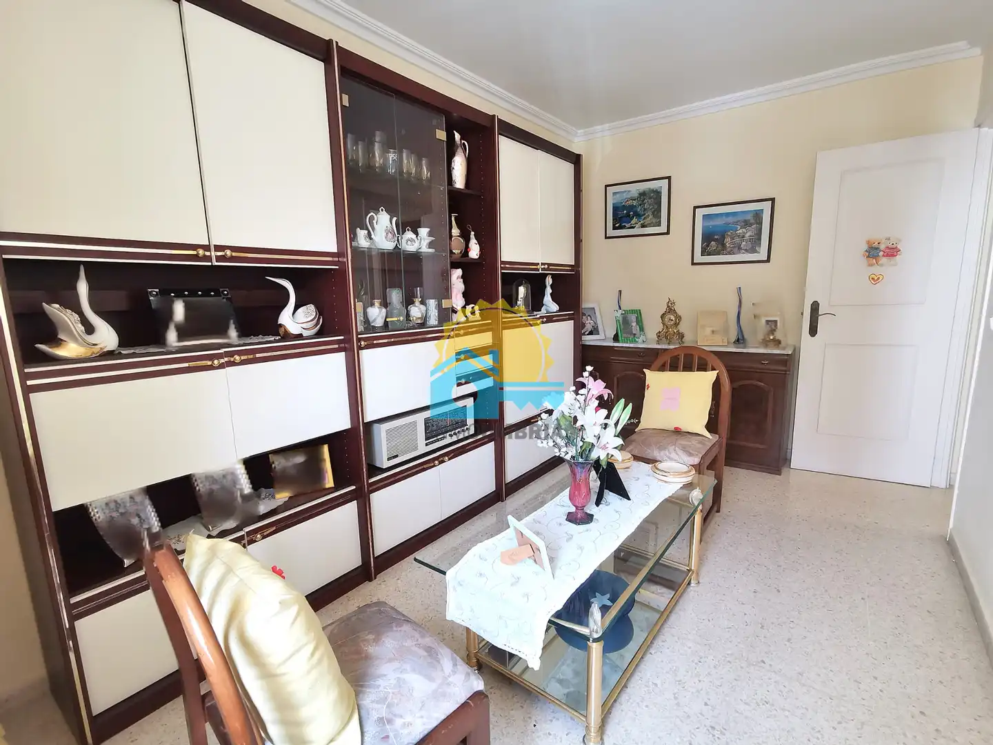 Sala d'estar de Pis en venda en Huelva amb Moblat i Balcó