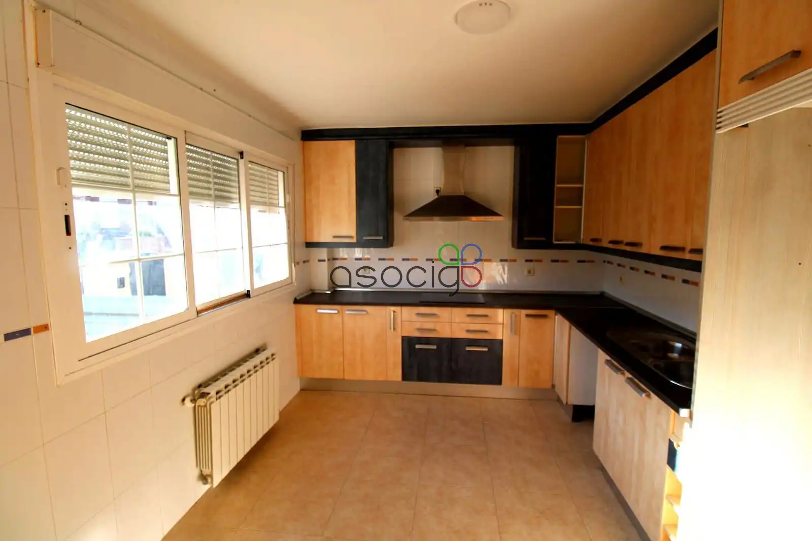 Cocina de Casa adosada en venta en Azuqueca de Henares con Calefacción