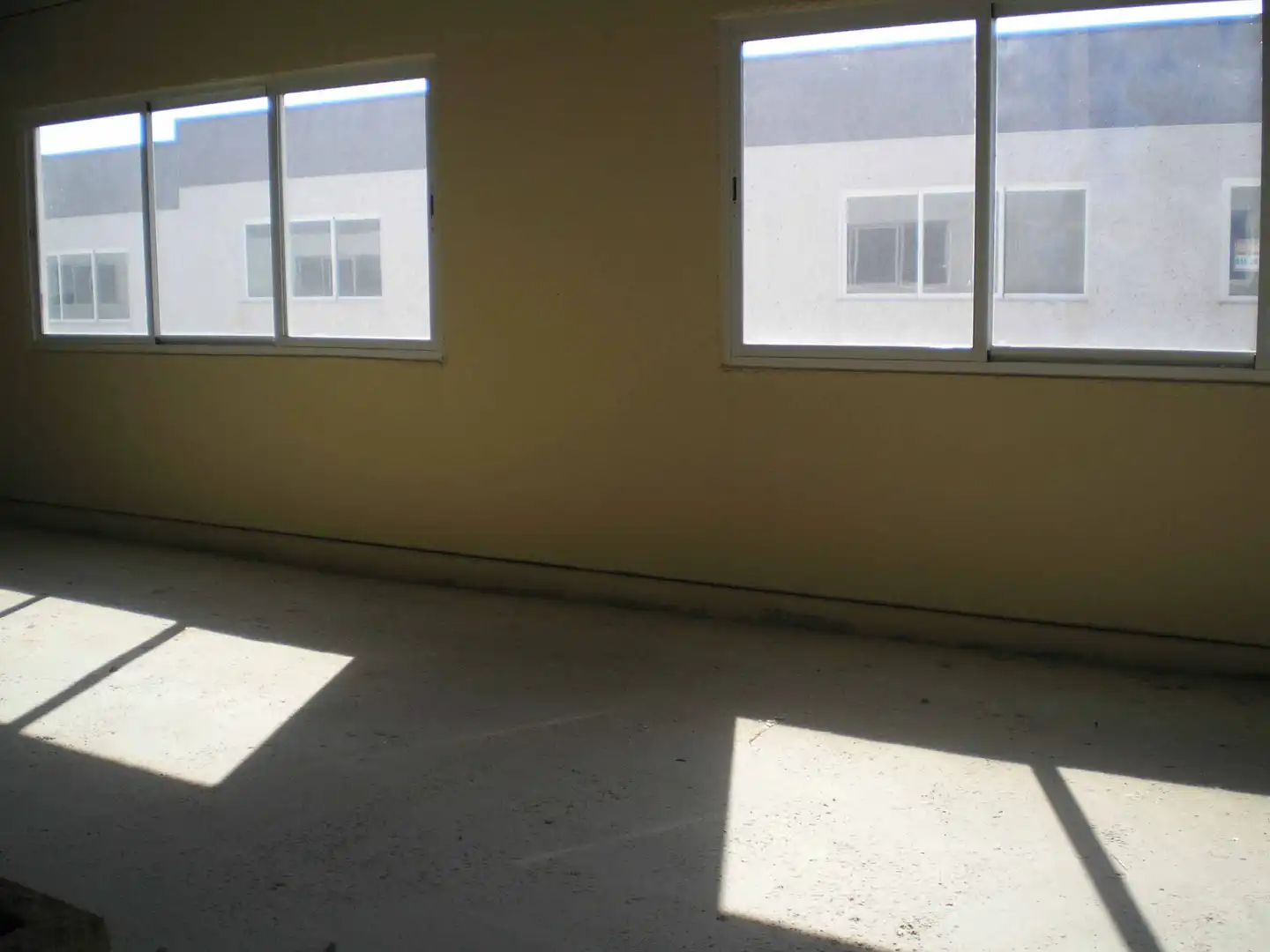 Nau industrial en venda a Zona Industrial Borreguno - Camporrosso
