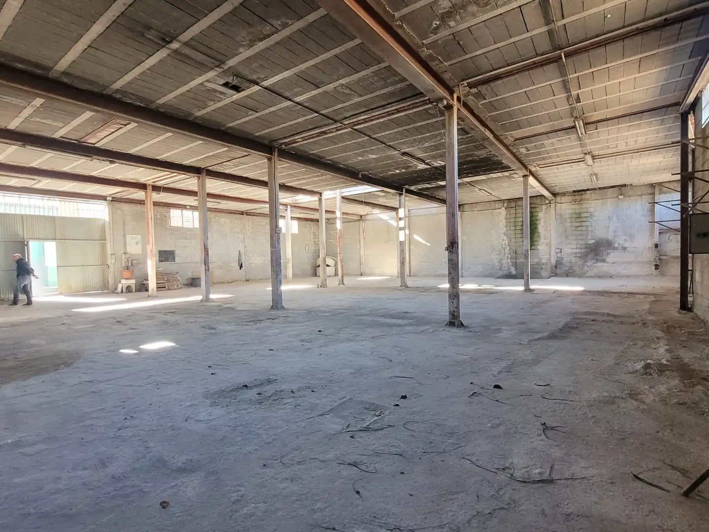 Nave industrial en venta en Maracena