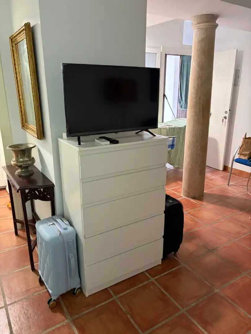 Dormitori de Apartament de lloguer en Málaga amb Aire condicionat, Moblat i Internet