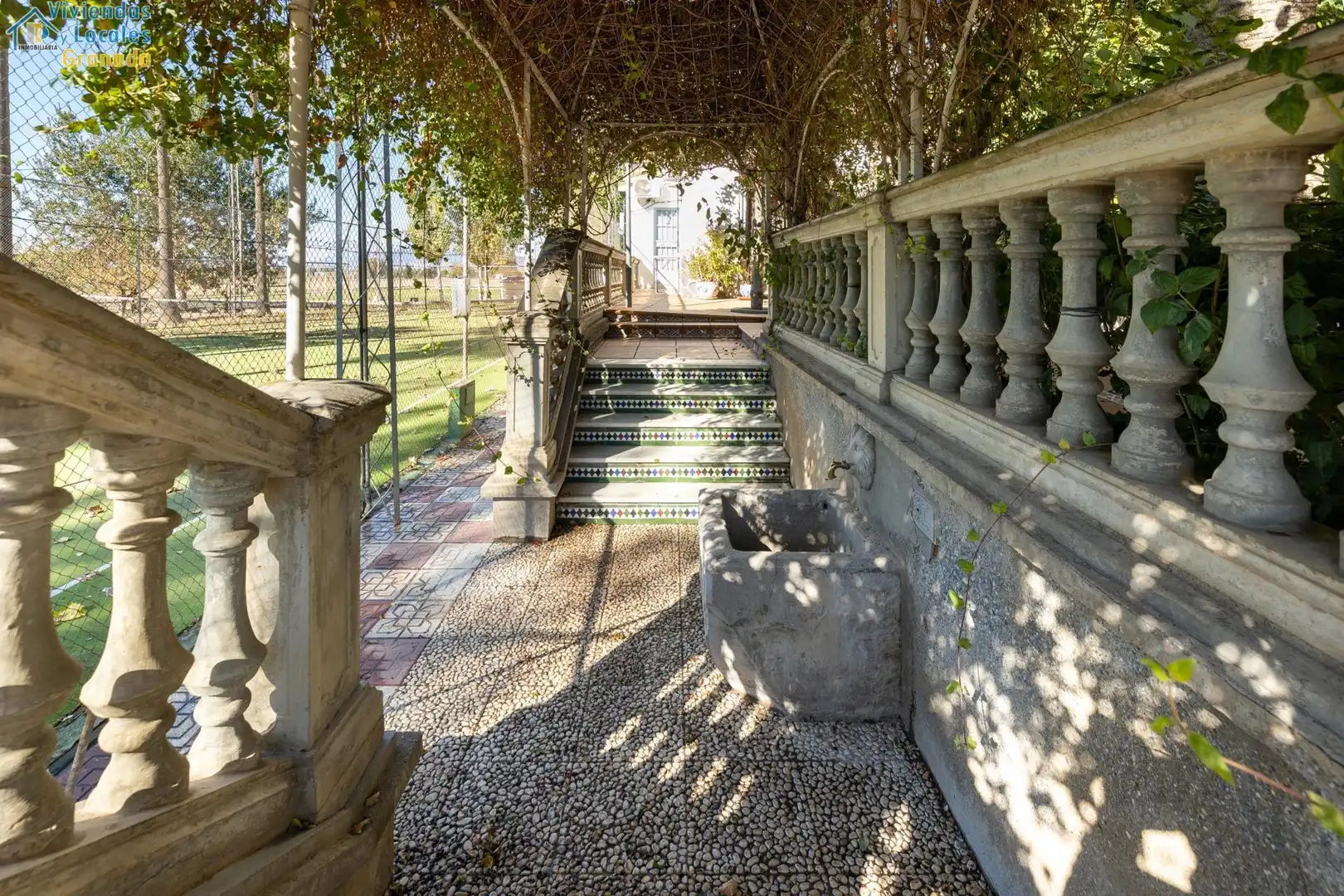 Terraza de Casa o chalet en venta en Granada con Aire acondicionado, Jardín privado y Trastero