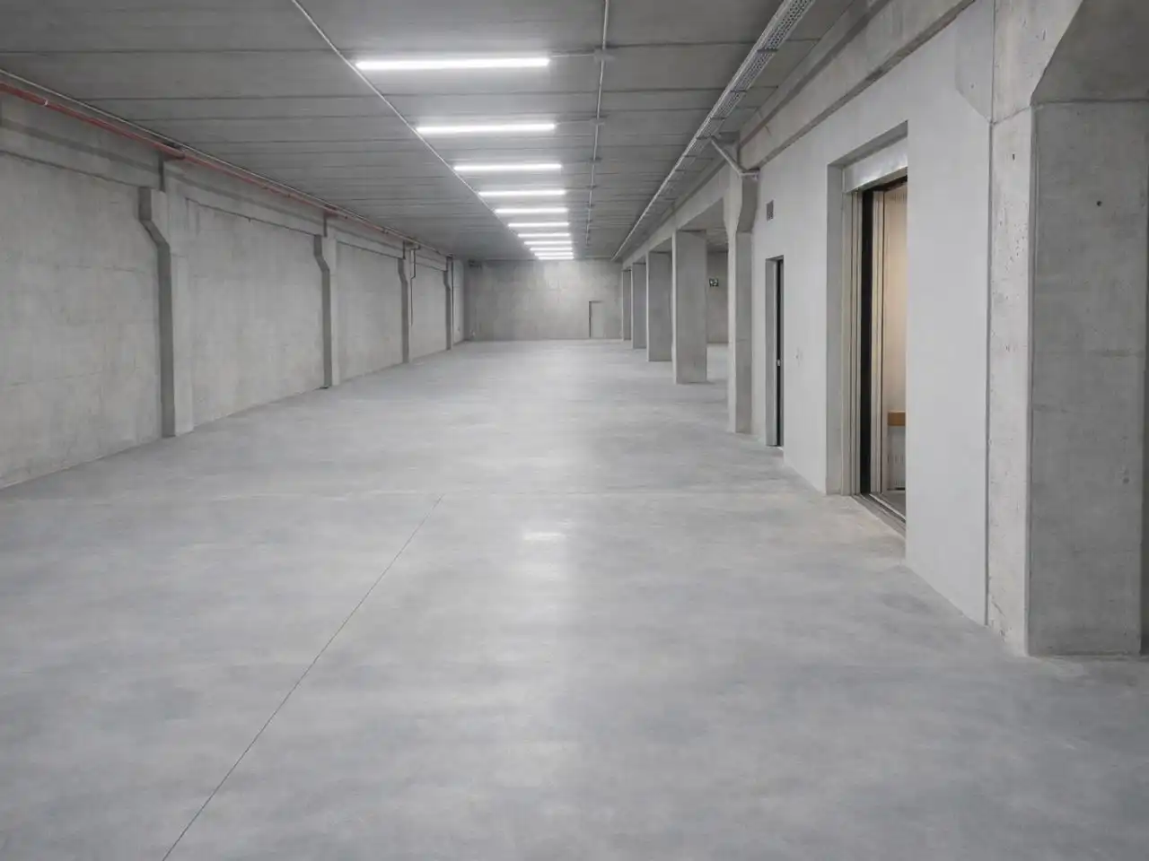 Commercial properties for rent in Alcalá de Henares  with Air Conditioner, Heating and Alarm