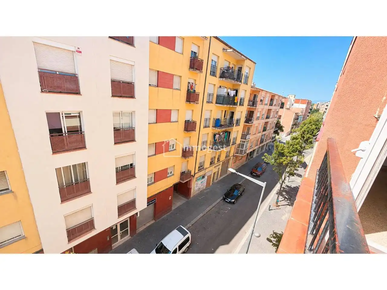 Vista exterior de Piso en venta en Salt con Balcón