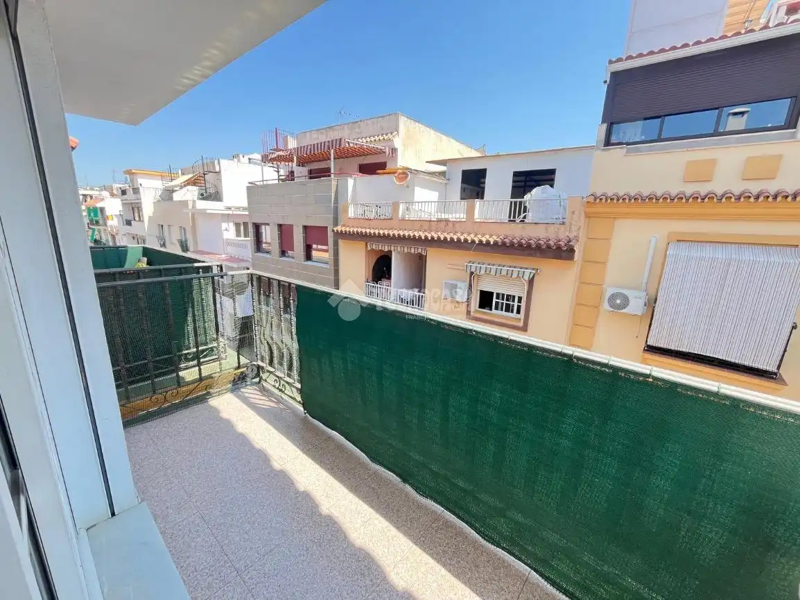 Vista exterior de Piso en venta en Mijas con Terraza y Balcón