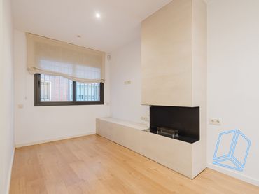 Rez-de-chaussée avec ascenseur à vendre à Gràcia