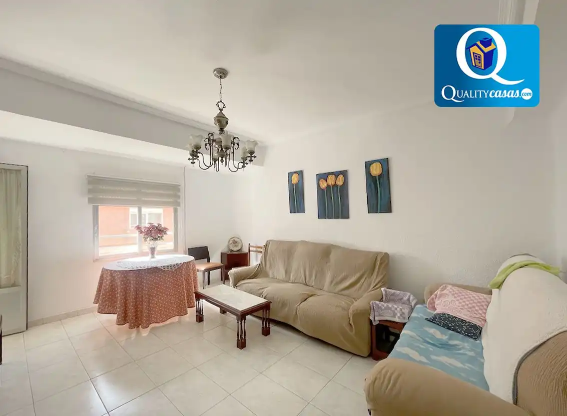 Apartamento con ascensor en venta en Campoamor - Altozano, imagen 2