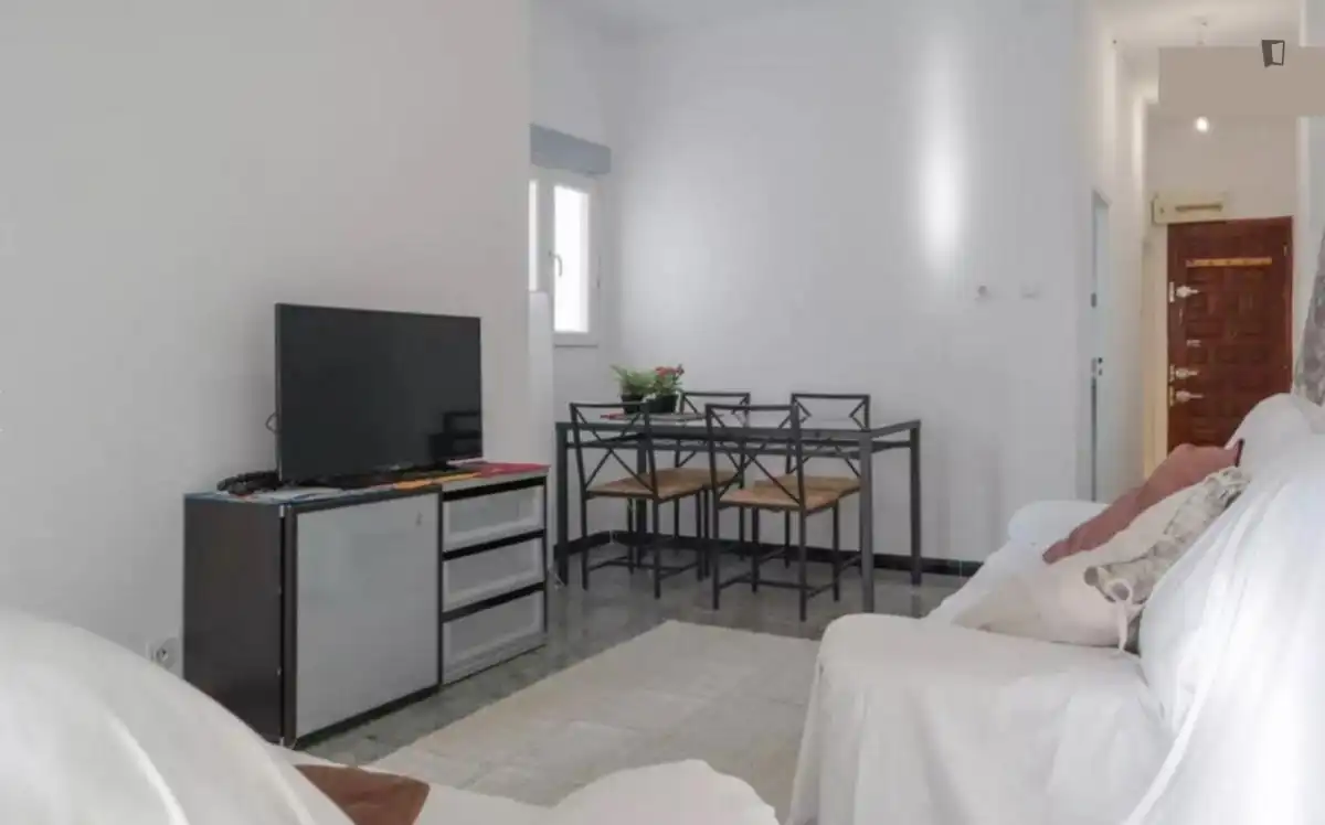 Apartament de lloguer a Valdeacederas