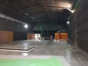 Nave industrial en alquiler en Urbanización Este - Montepríncipe, imagen 2