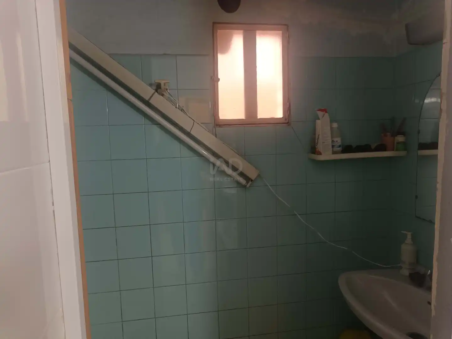 Bathroom of Commercial properties for sale in Barcelona