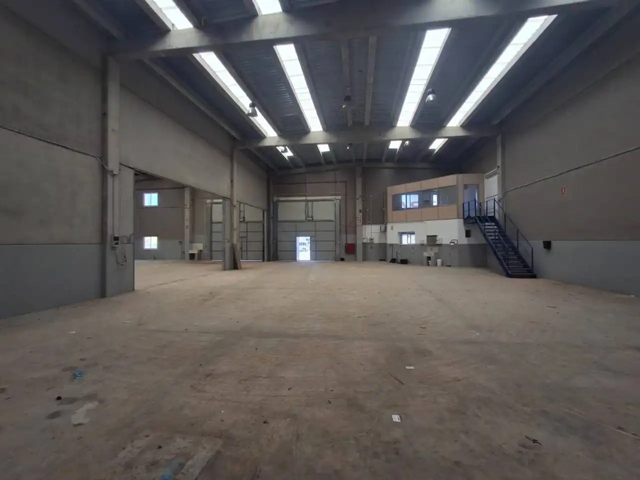 Nau industrial de lloguer a Riba-roja de Túria