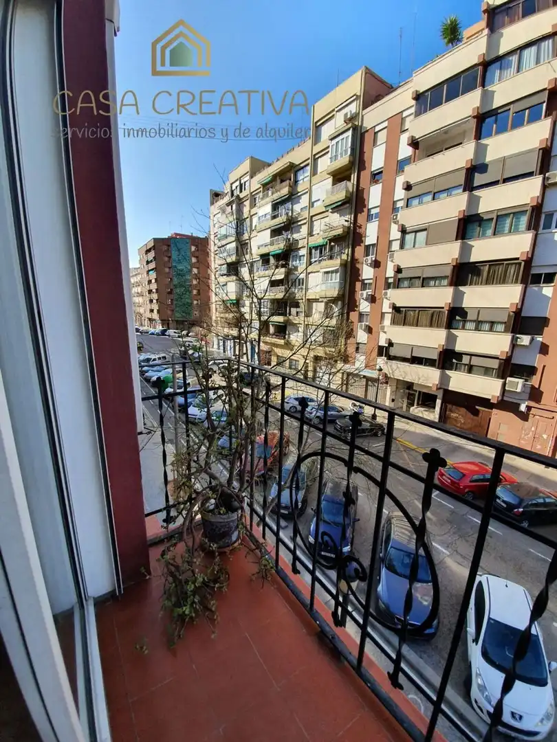 Außenansicht von Wohnung zum Verkauf in Valencia mit Klimaanlage, Heizung und Möbliert