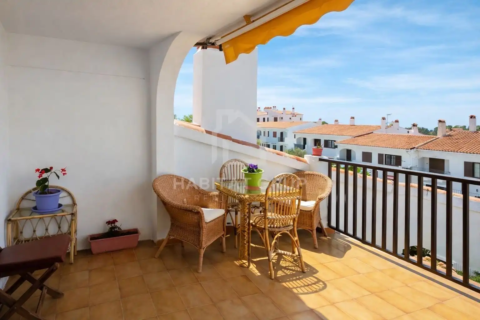 Terraza de Piso en venta en Alaior con Terraza y Piscina comunitaria