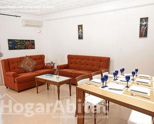 Flat for sale in Avenida NUEVE OCTUBRE, Nuevo Centro