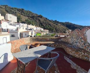 Vista exterior de Casa o xalet en venda en Árchez amb Calefacció, Terrassa i Traster