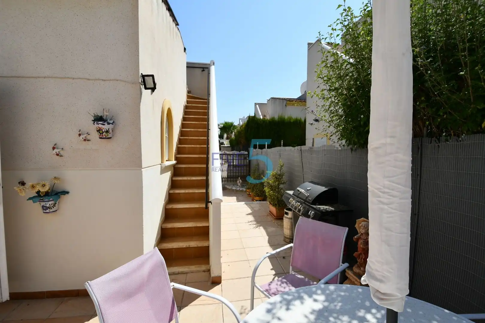Terrassa de Casa o xalet en venda en Benimar