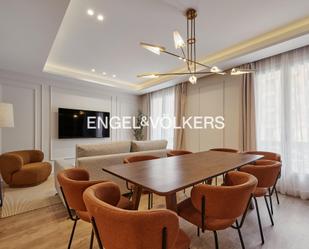 Dining room of Apartment for sale in  Madrid Capital  with Air Conditioner, Heating and Furnished