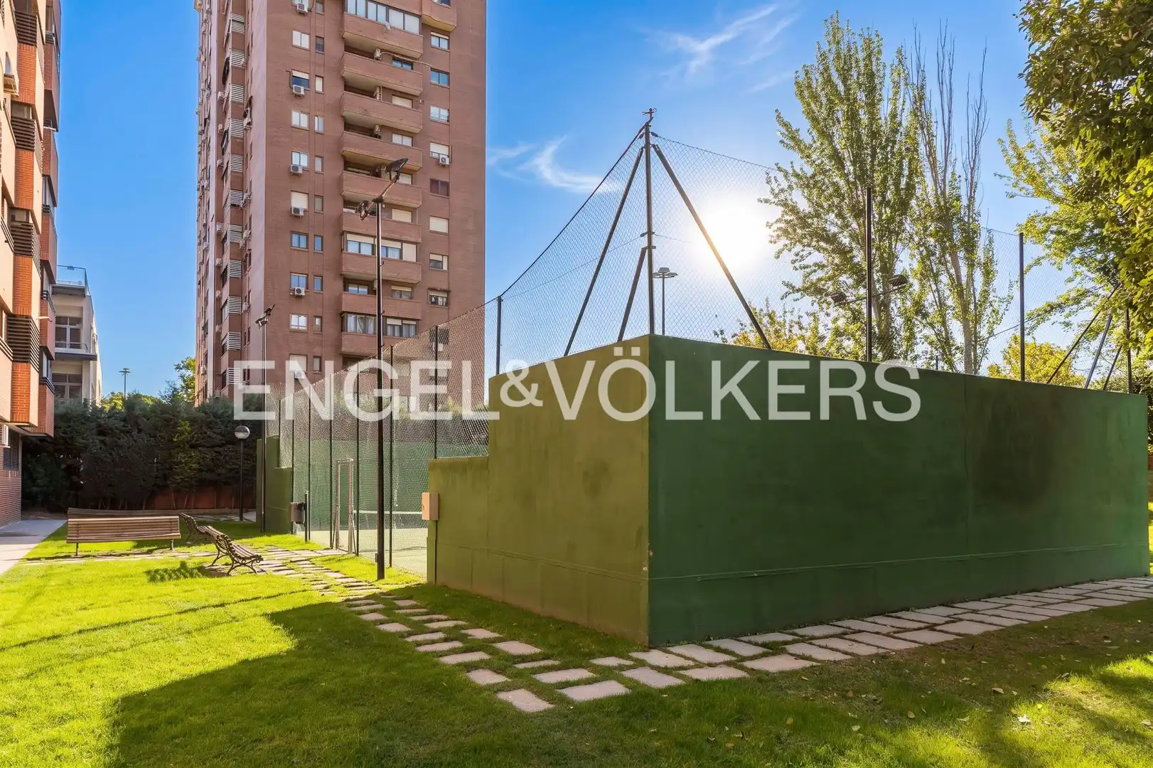 Terraza de Piso de alquiler en Madrid con Aire acondicionado, Calefacción y Jardín privado