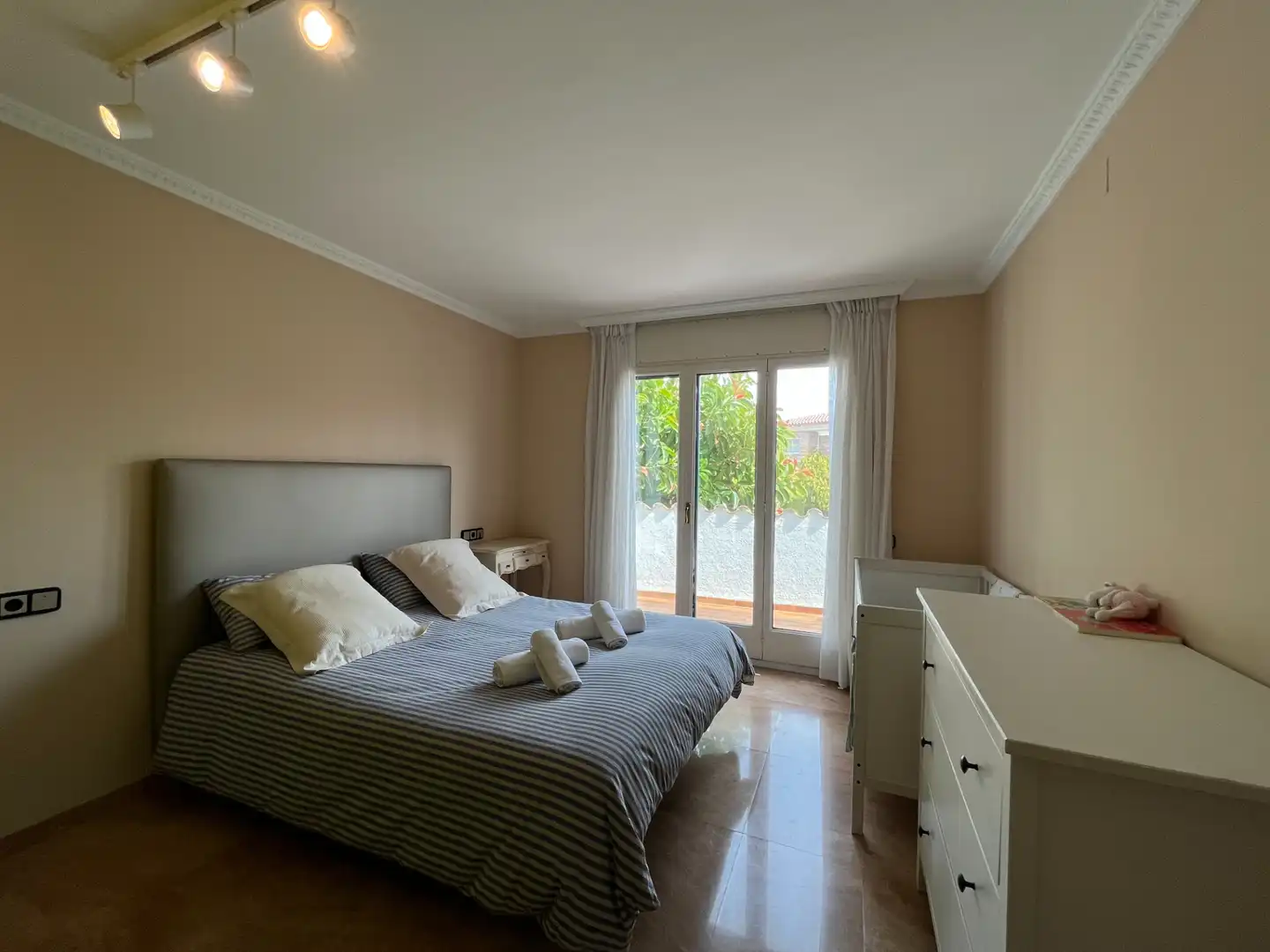 Casa con terraza en venta en Carrer Anglada Camarasa 8, imagen 64