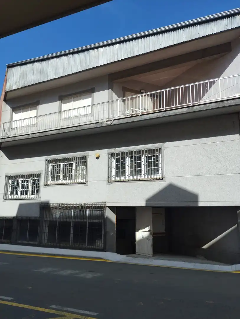 Local commercial à louer à Avenida Fisterra, imagen 11