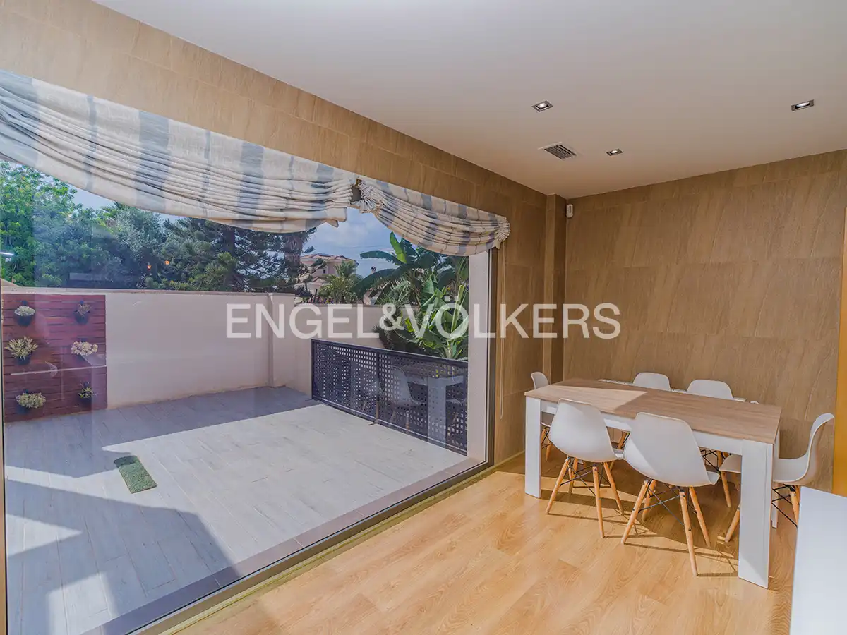 Villa con piscina in vendita a Carrer de la Limonita, imagen 14
