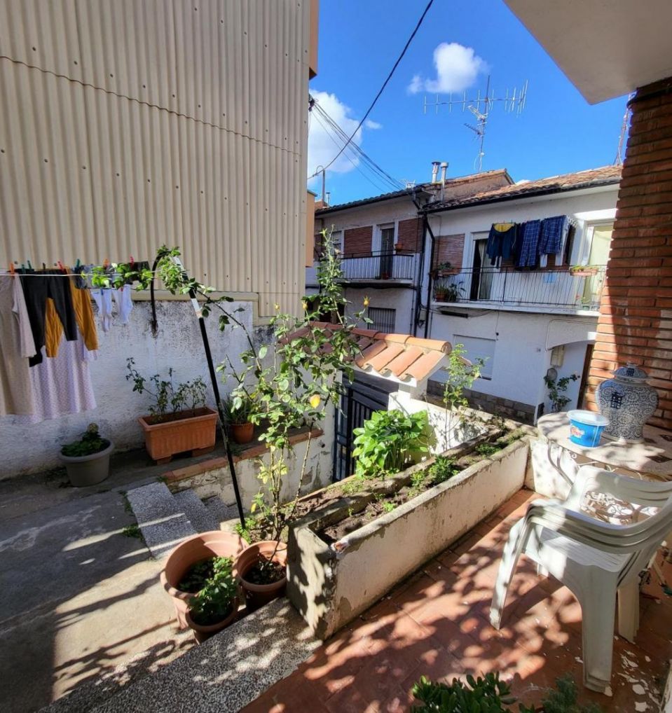 Balcony of House or chalet for sale in Olot  with Heating