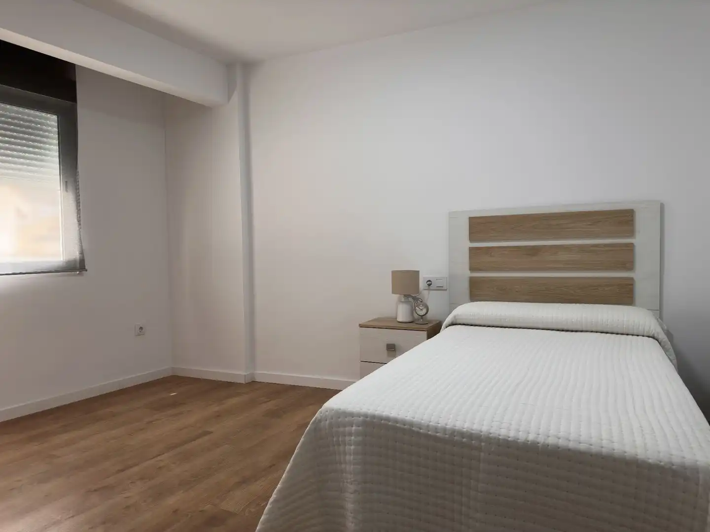 Schlafzimmer von Wohnung zum Verkauf in Albaida mit Heizung, Abstellraum und Möbliert