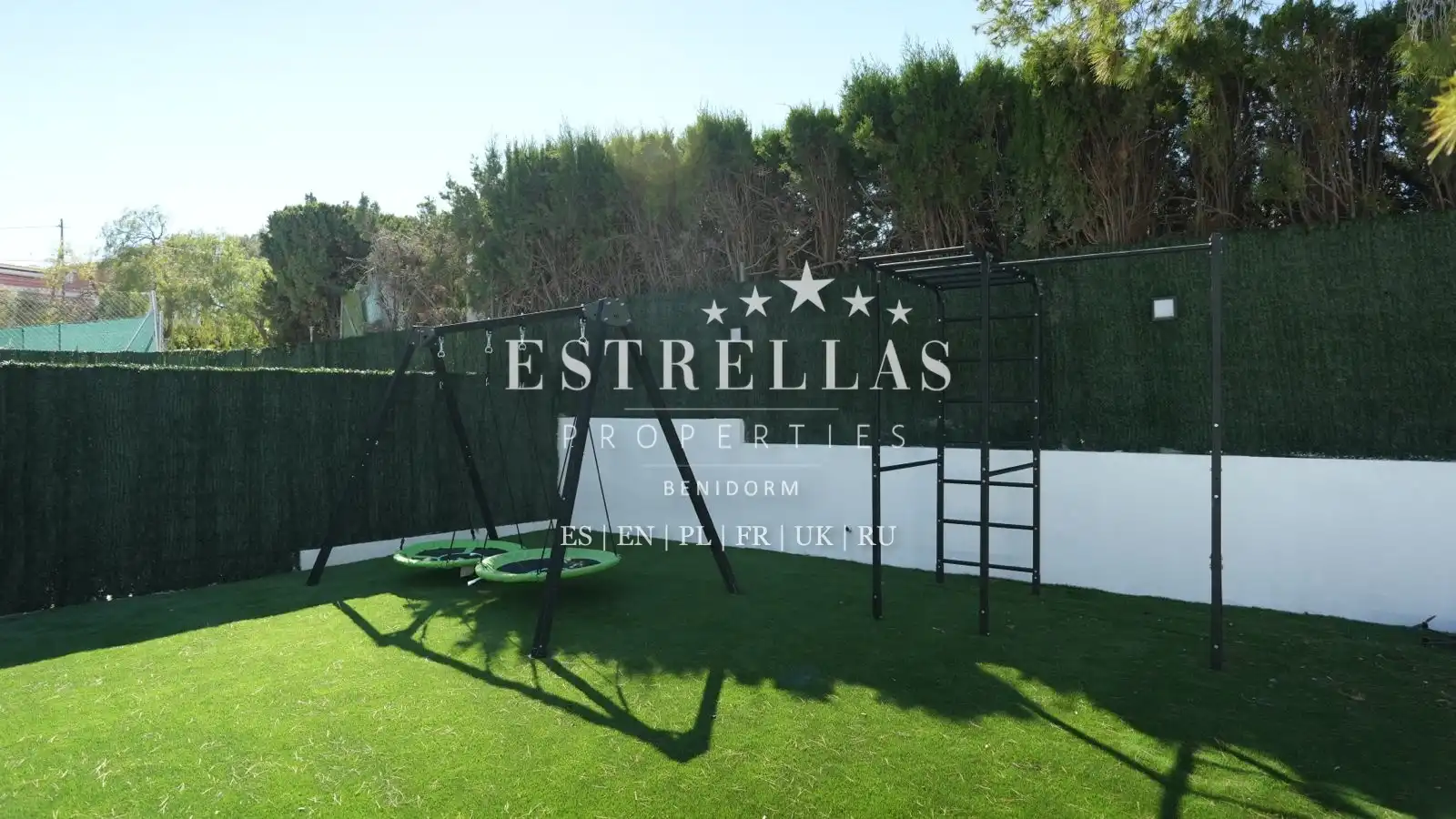 Vista exterior de Casa o chalet en venta en La Nucia con Aire acondicionado, Calefacción y Jardín privado