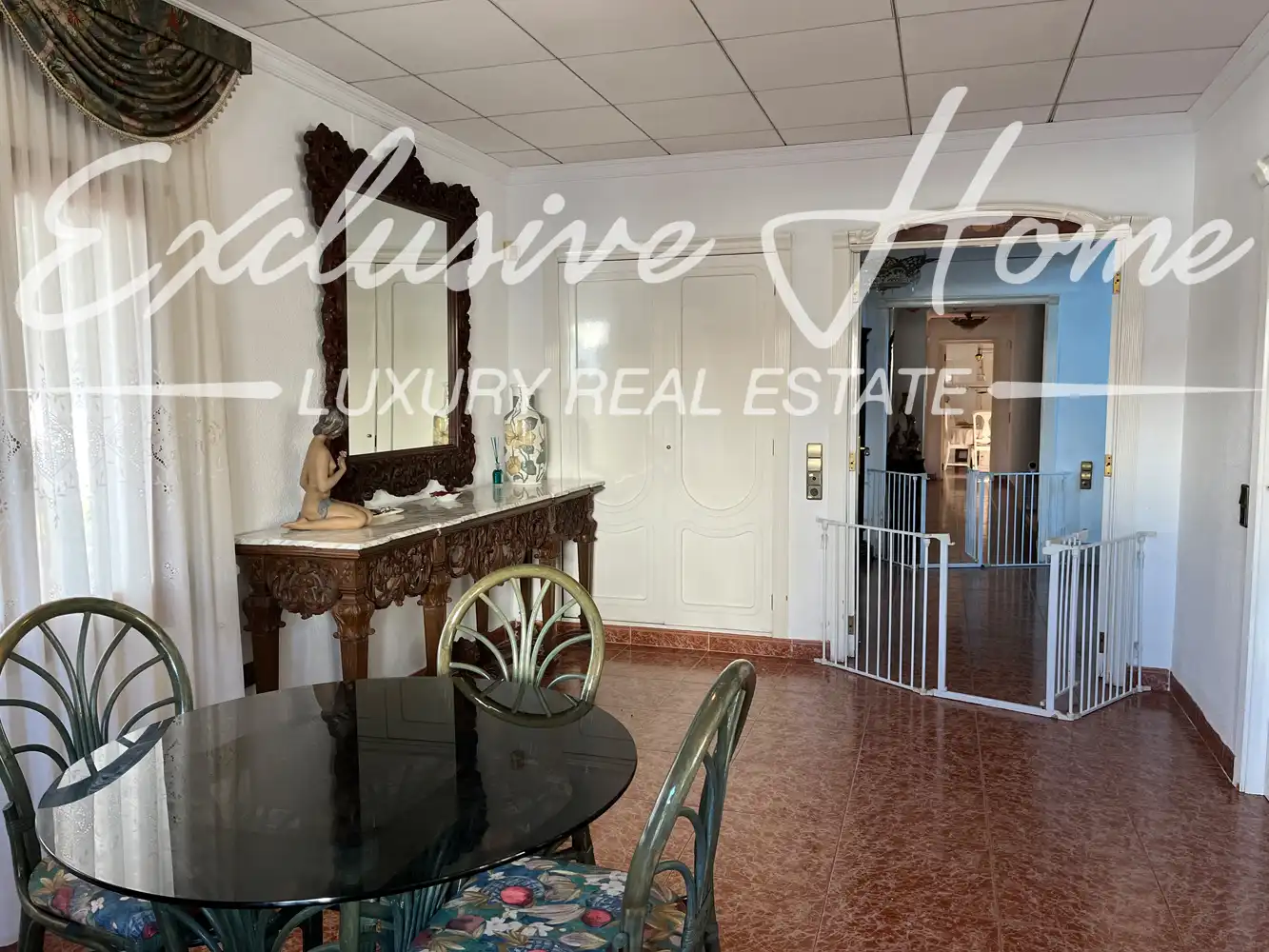 Detached house with terrace for sale in Carrer de les Llevateres, imagen 2