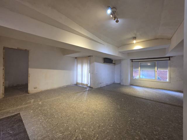 Local comercial en Venta en Carrer Creu Coberta en Hostafrancs
