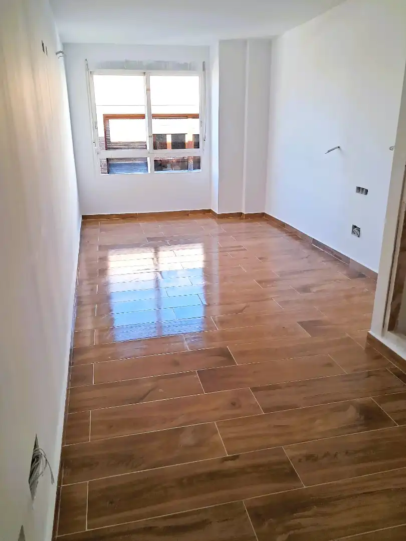 Casa adosada en venta en Bigastro con Terraza, Trastero y Balcón